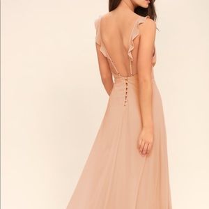 Lulu’s Maxi Blush Dress